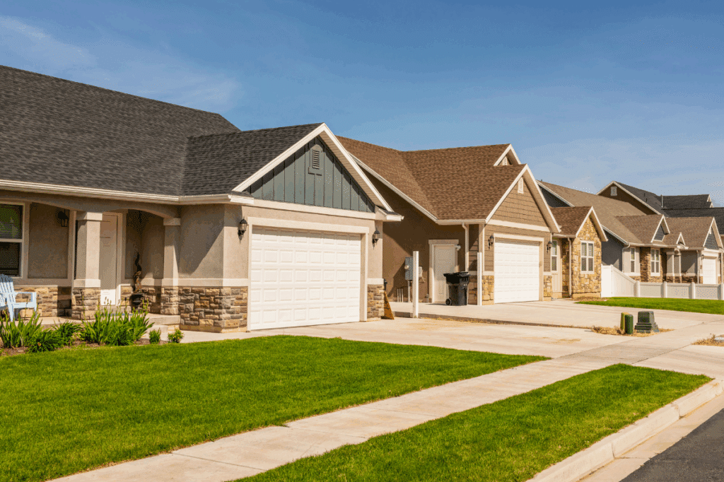 strata insurance for private road